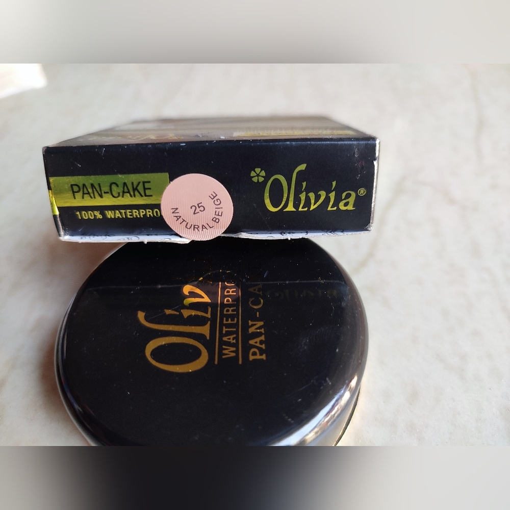 New Olivia Pan-cake - Picture 2 of 3